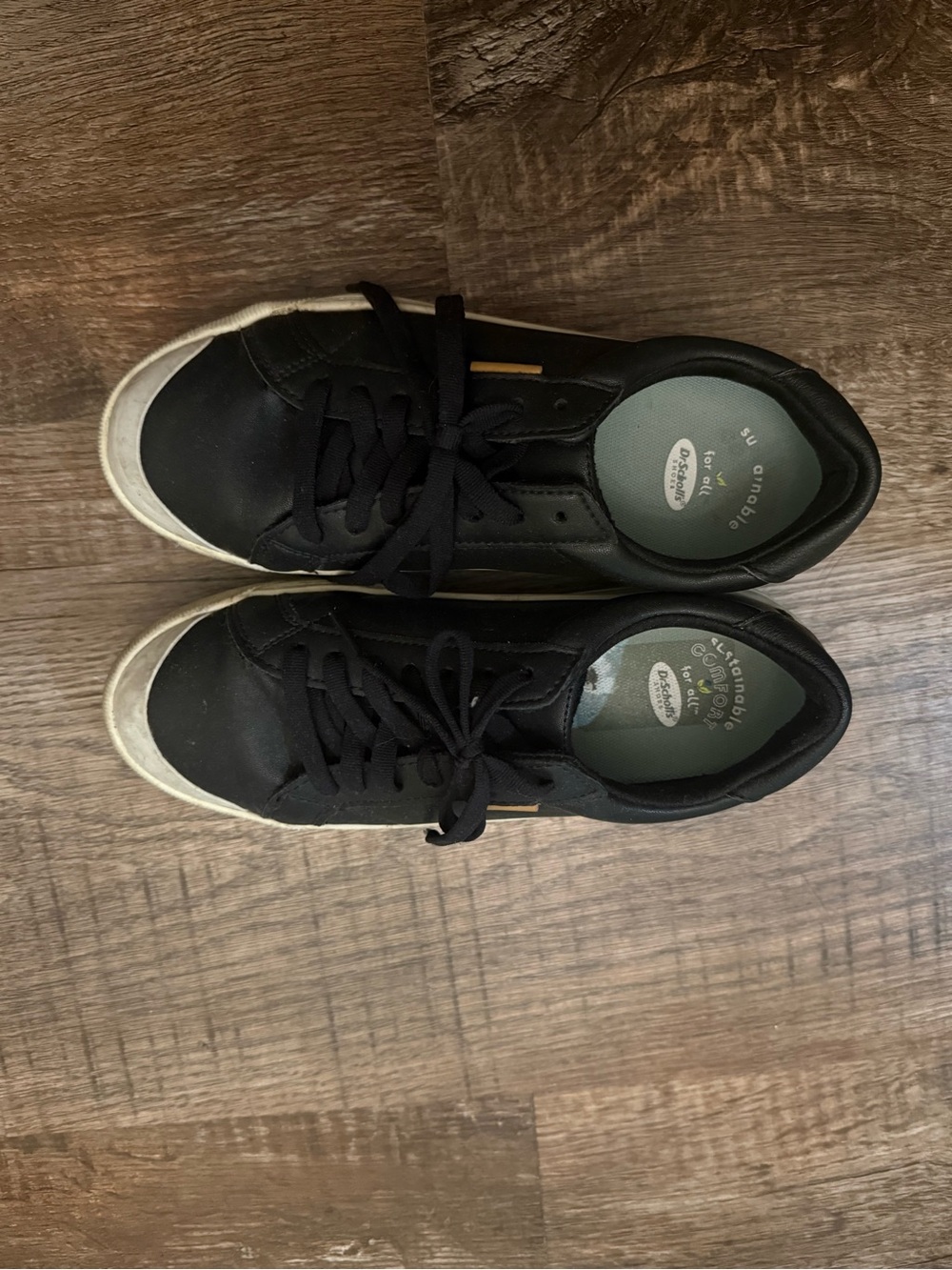 Dr. Scholl's Black Low-Top Sneakers